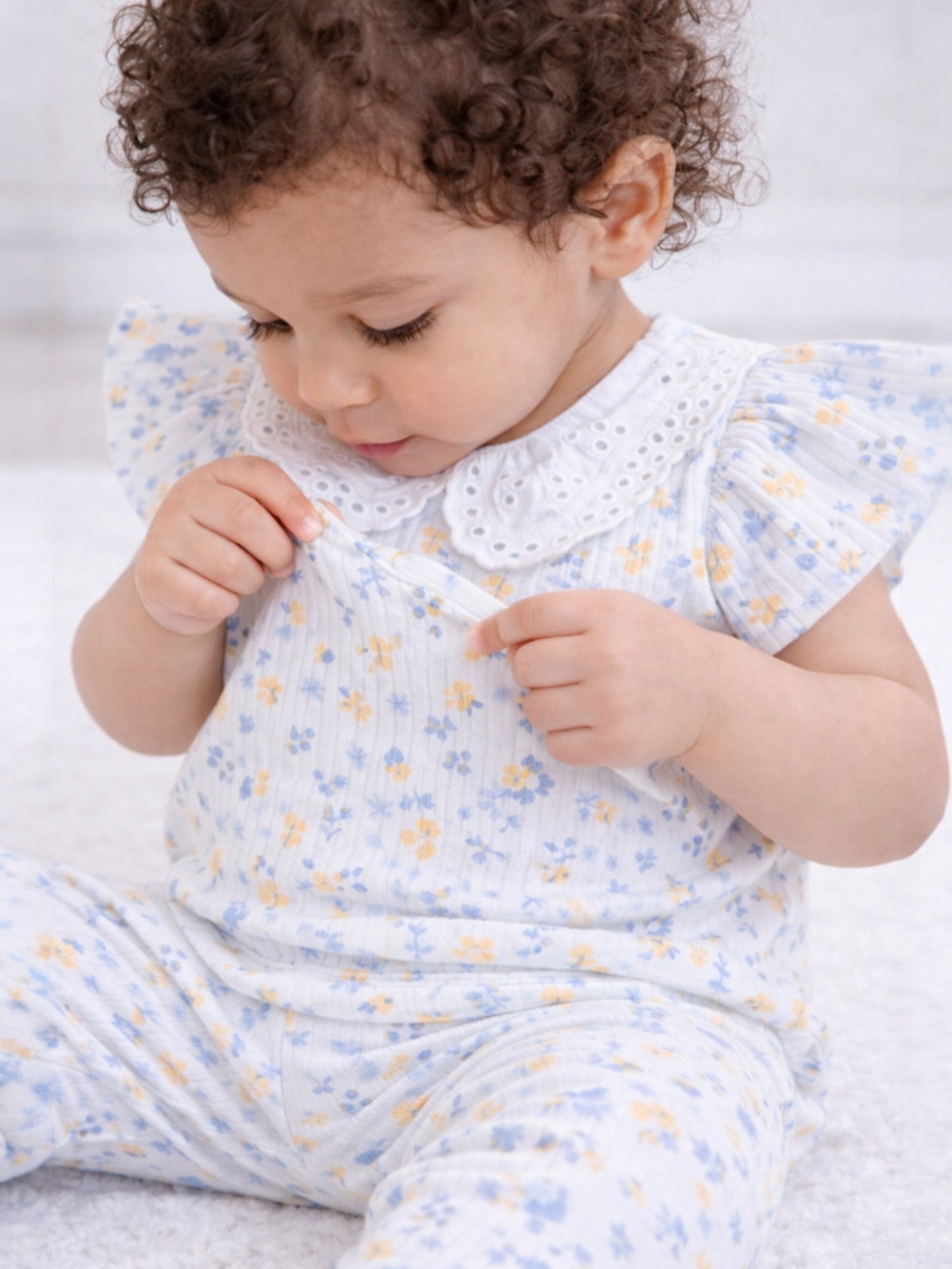 Infant Girls 2-Pack Drop Needle T-Shirts & 2-Pack Drop Needle Leggings Set (Floral Print & Blue Stripe)