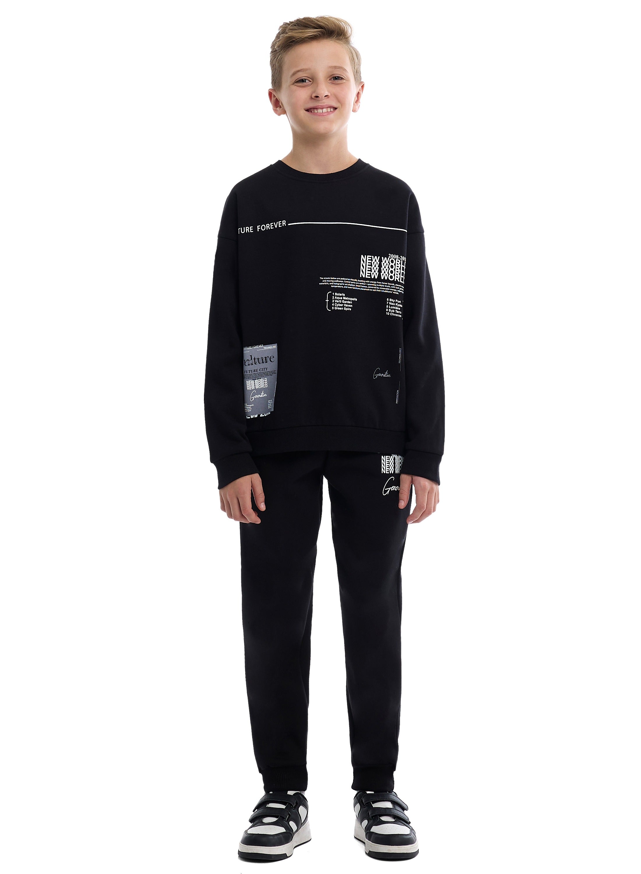 Boys Black Sweatshirt & Jogger Set With Printed Patch Design