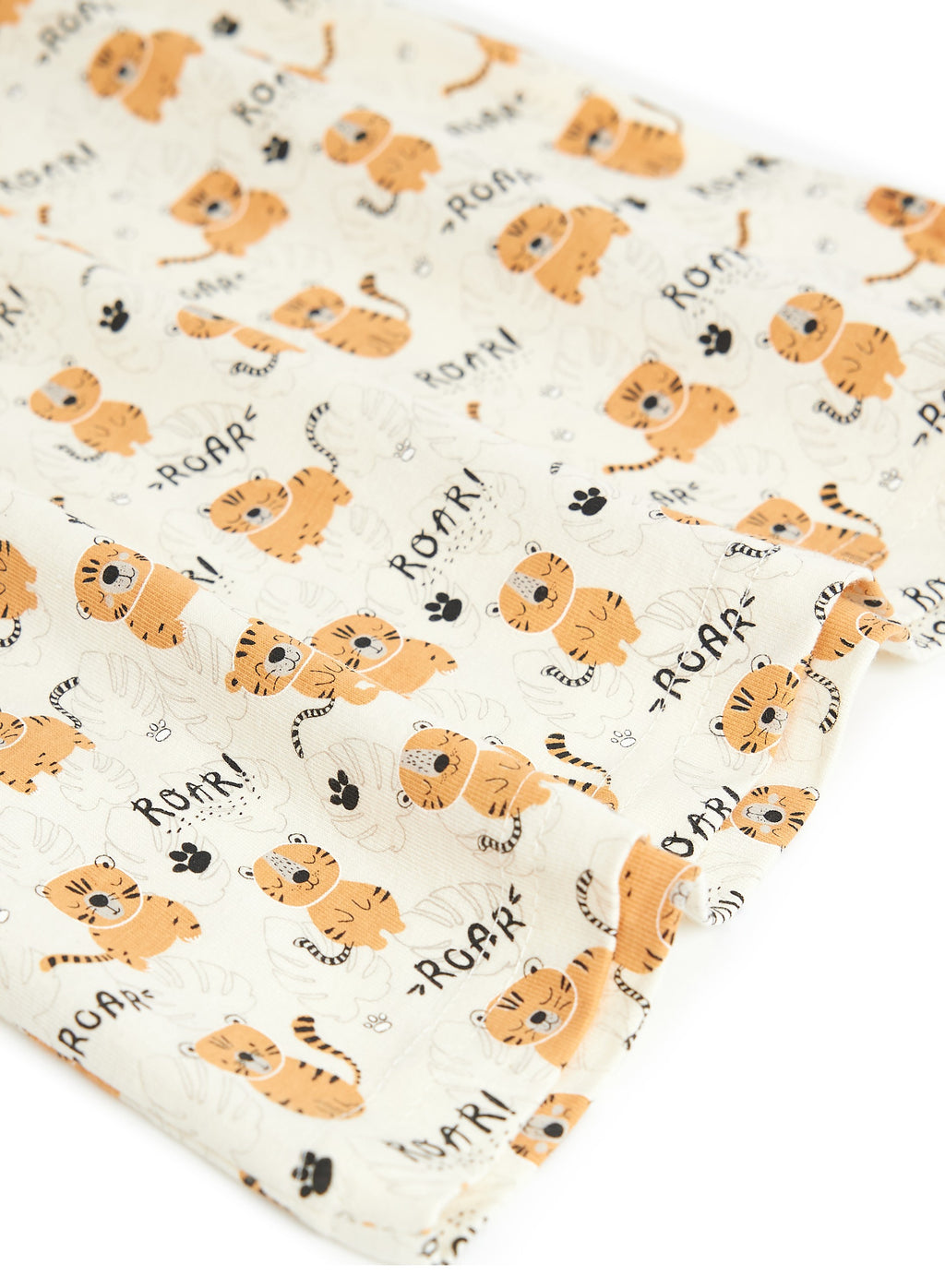 Victor And Jane - All-Over Printed T-Shirt And Shorts Pyjama Set
