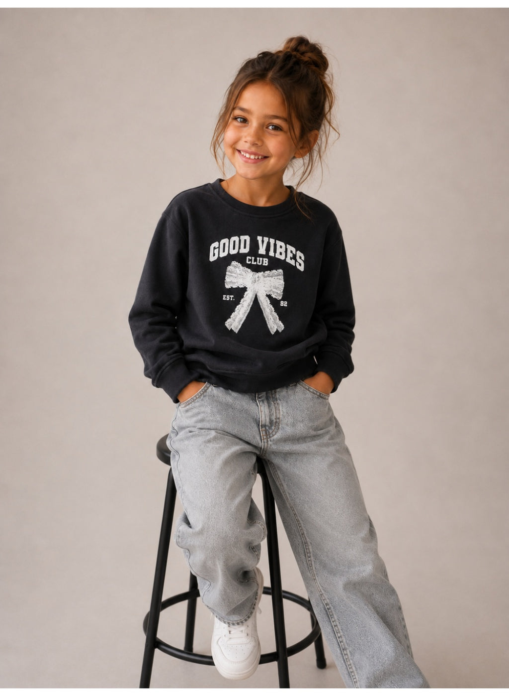 Girls Good Vibes Graphic Pullover Top