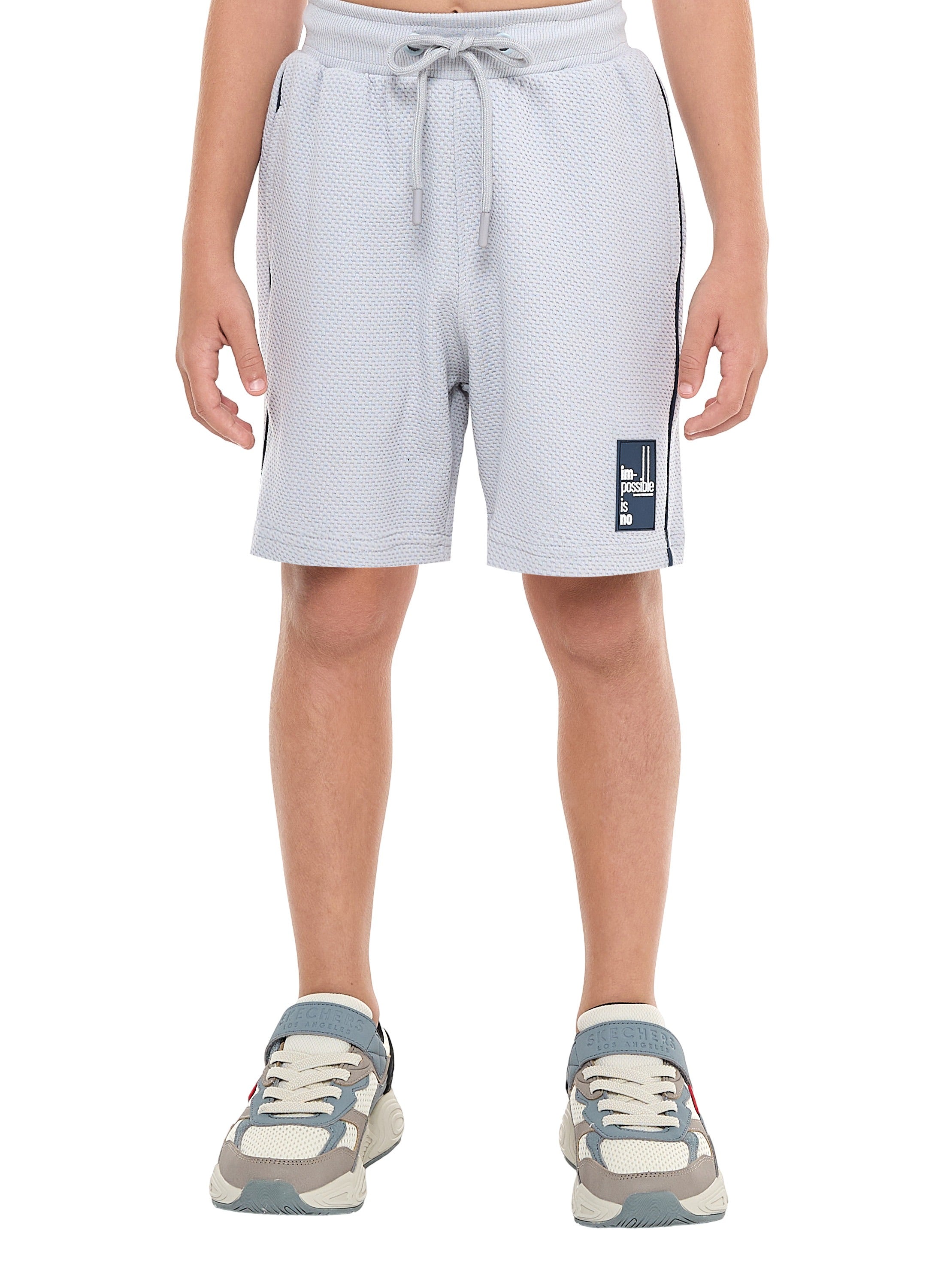 Oversized - Boys' Jacquard 2-Piece Set - T-Shirt With Badge Detail And Matching Shorts With Pockets,