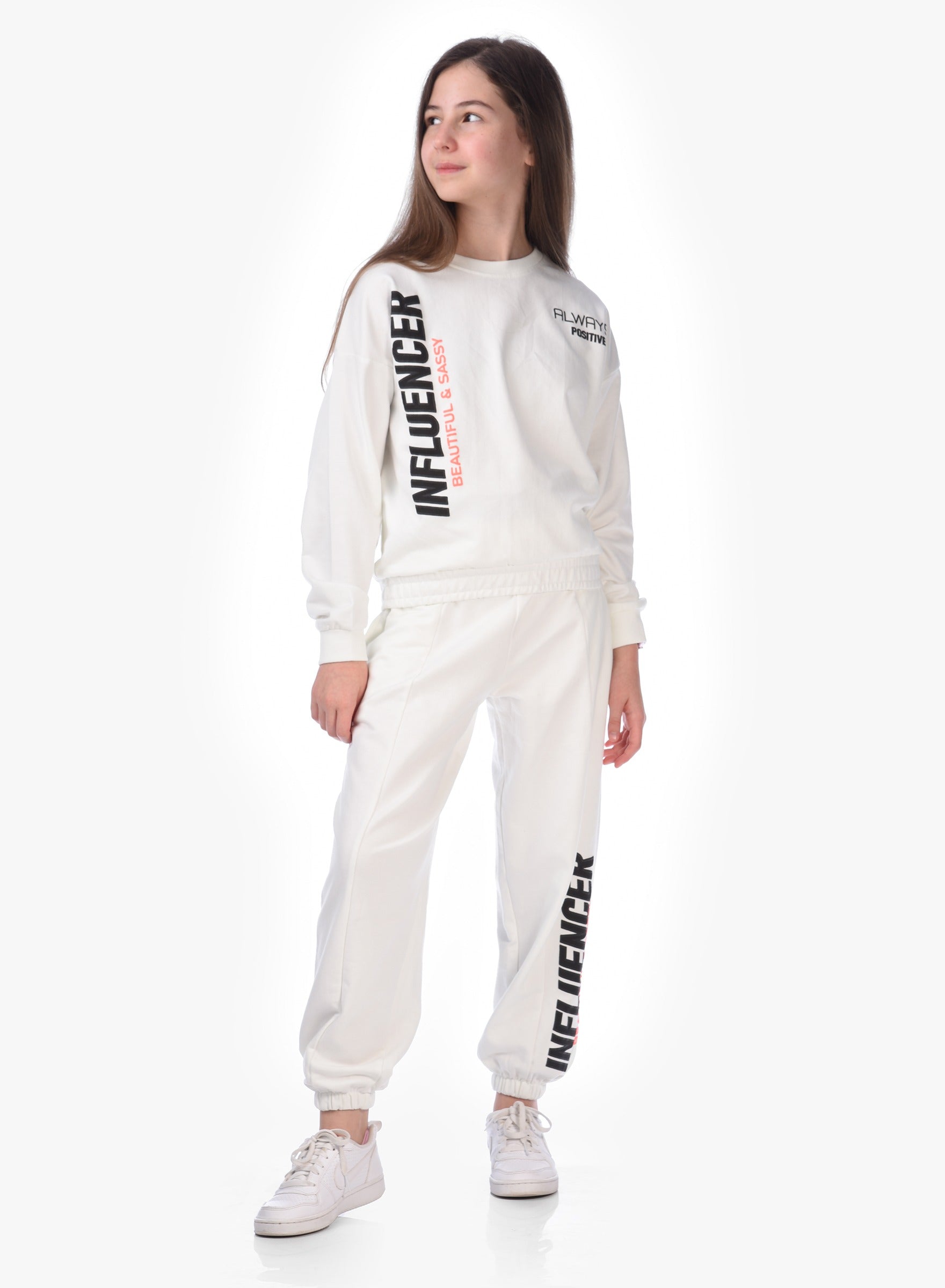 Stylish Sweatshirt With Matching Joggers Comfy Fit