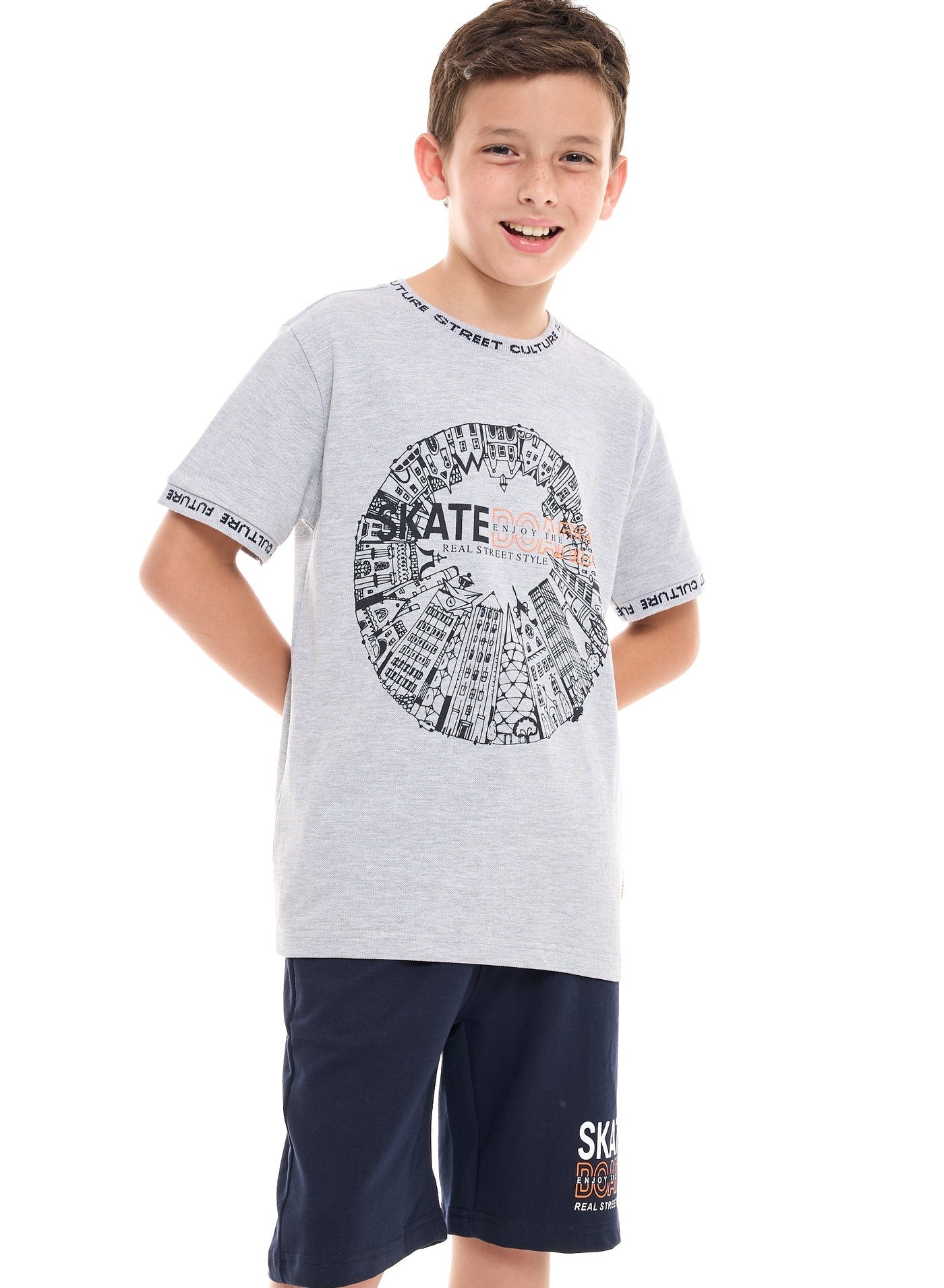 Victor and Jane Skate Doard T-Shirt & Shorts Set - Grey/Navy