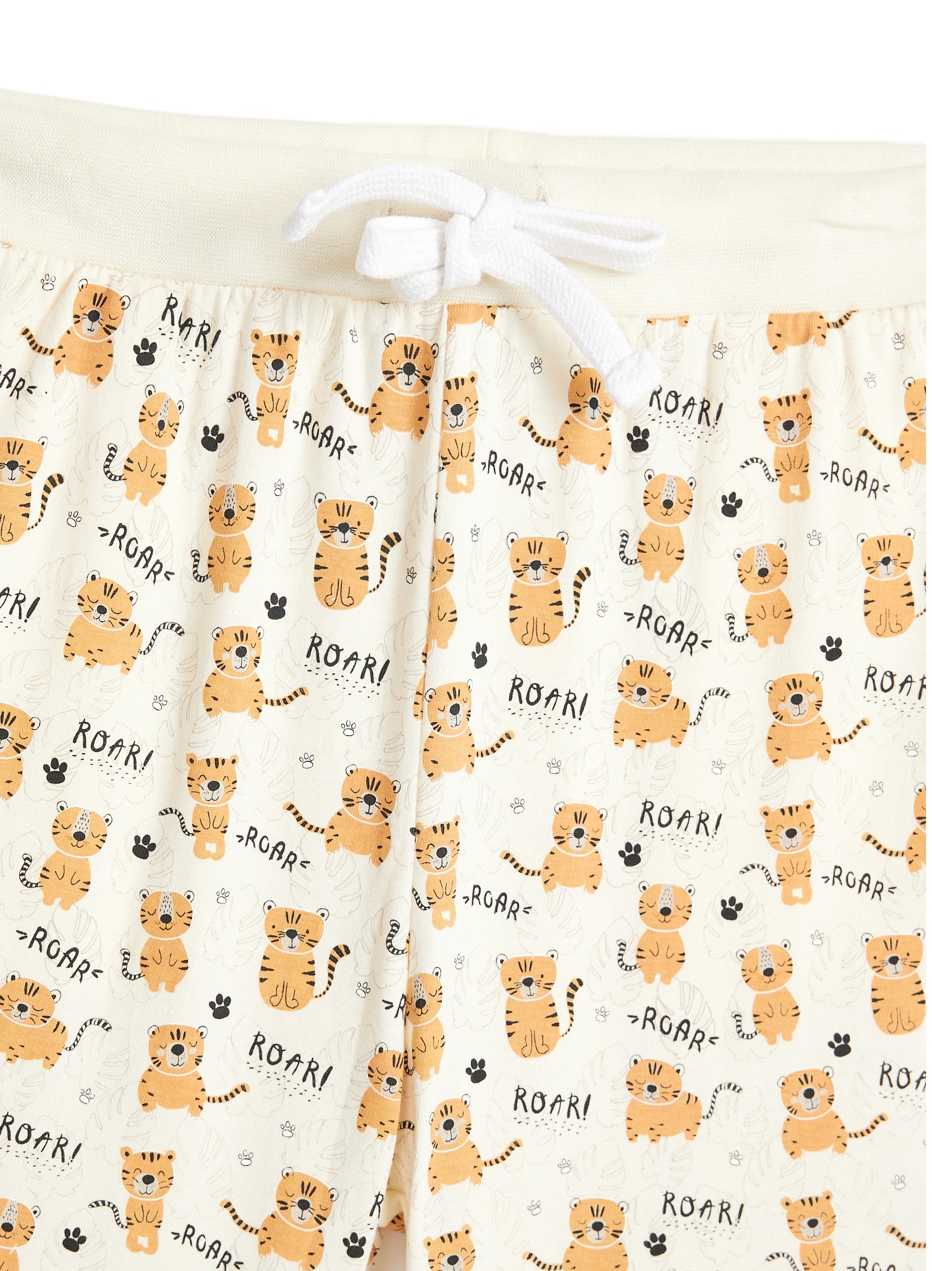 Victor And Jane - All-Over Printed T-Shirt And Shorts Pyjama Set