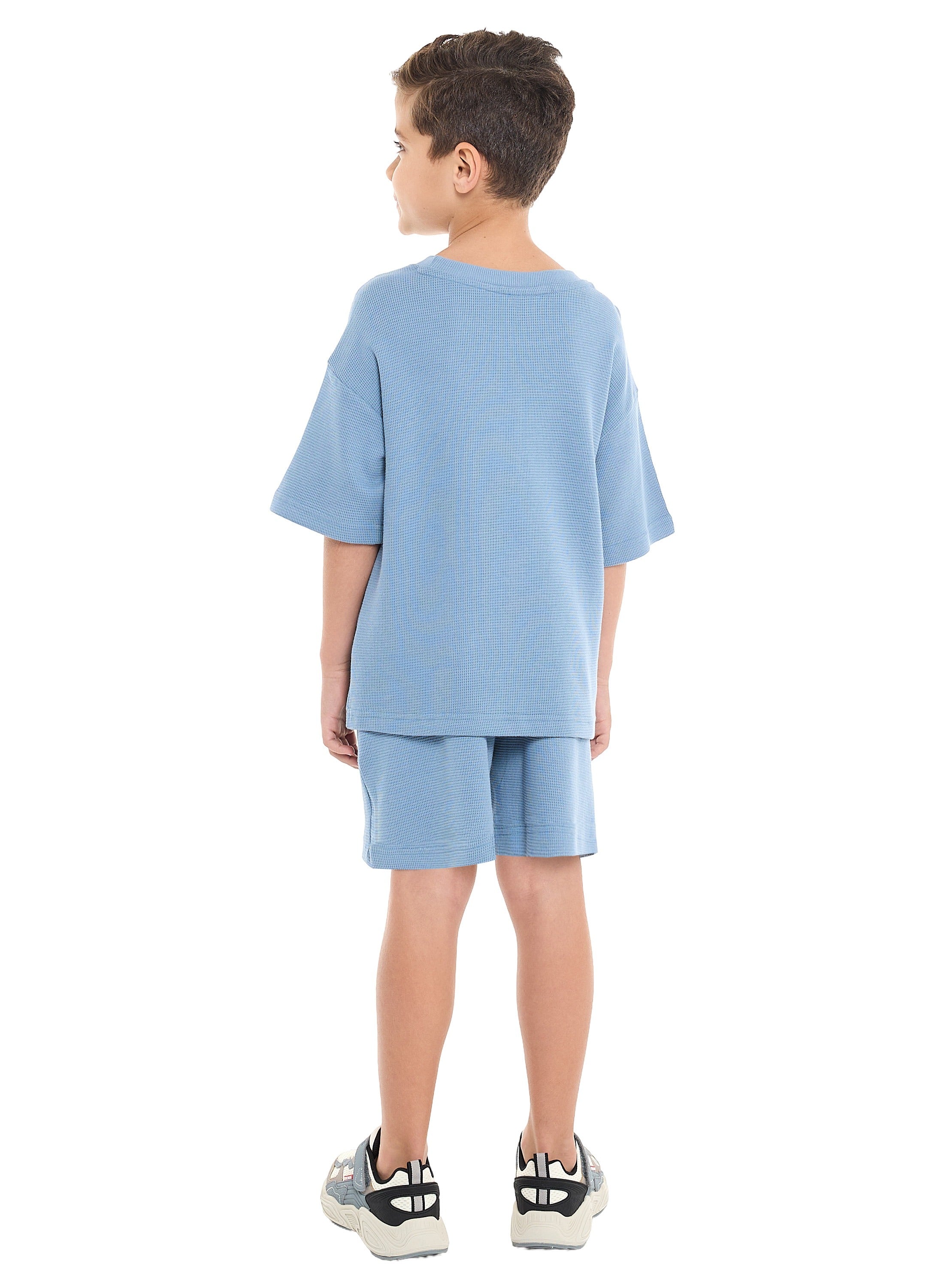 Oversized - Boys' Jacquard 2-Piece Set - T-Shirt With Badge Detail And Matching Shorts With Pockets