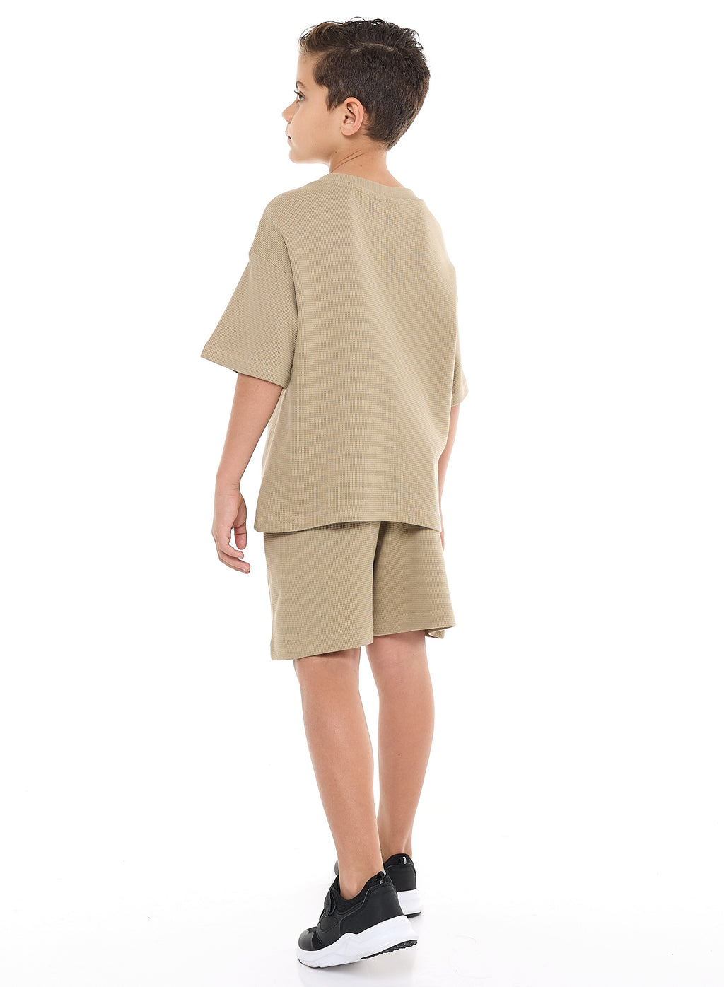 Oversized - Boys' Jacquard 2-Piece Set - T-Shirt With Badge Detail And Matching Shorts With Pockets,