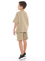 Oversized - Boys' Jacquard 2-Piece Set - T-Shirt With Badge Detail And Matching Shorts With Pockets,