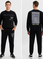 Boys Black Sweatshirt & Jogger Set With Printed Patch Design