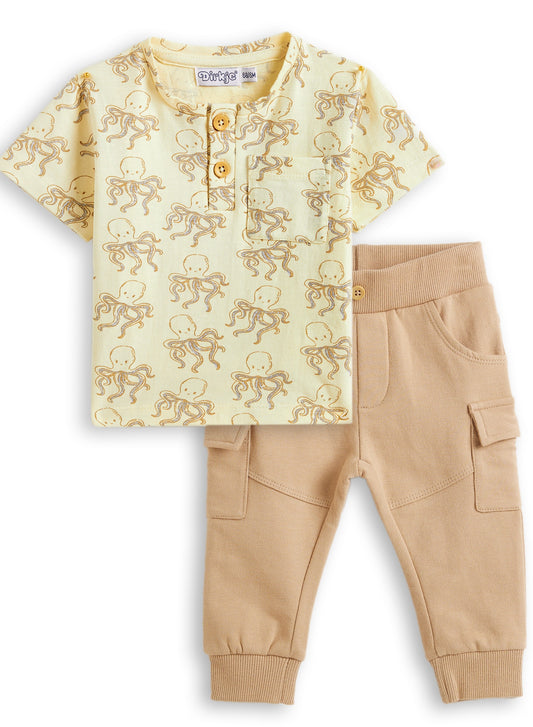 Dirkje Boys Set - Short sleeve T-shirt & trousers