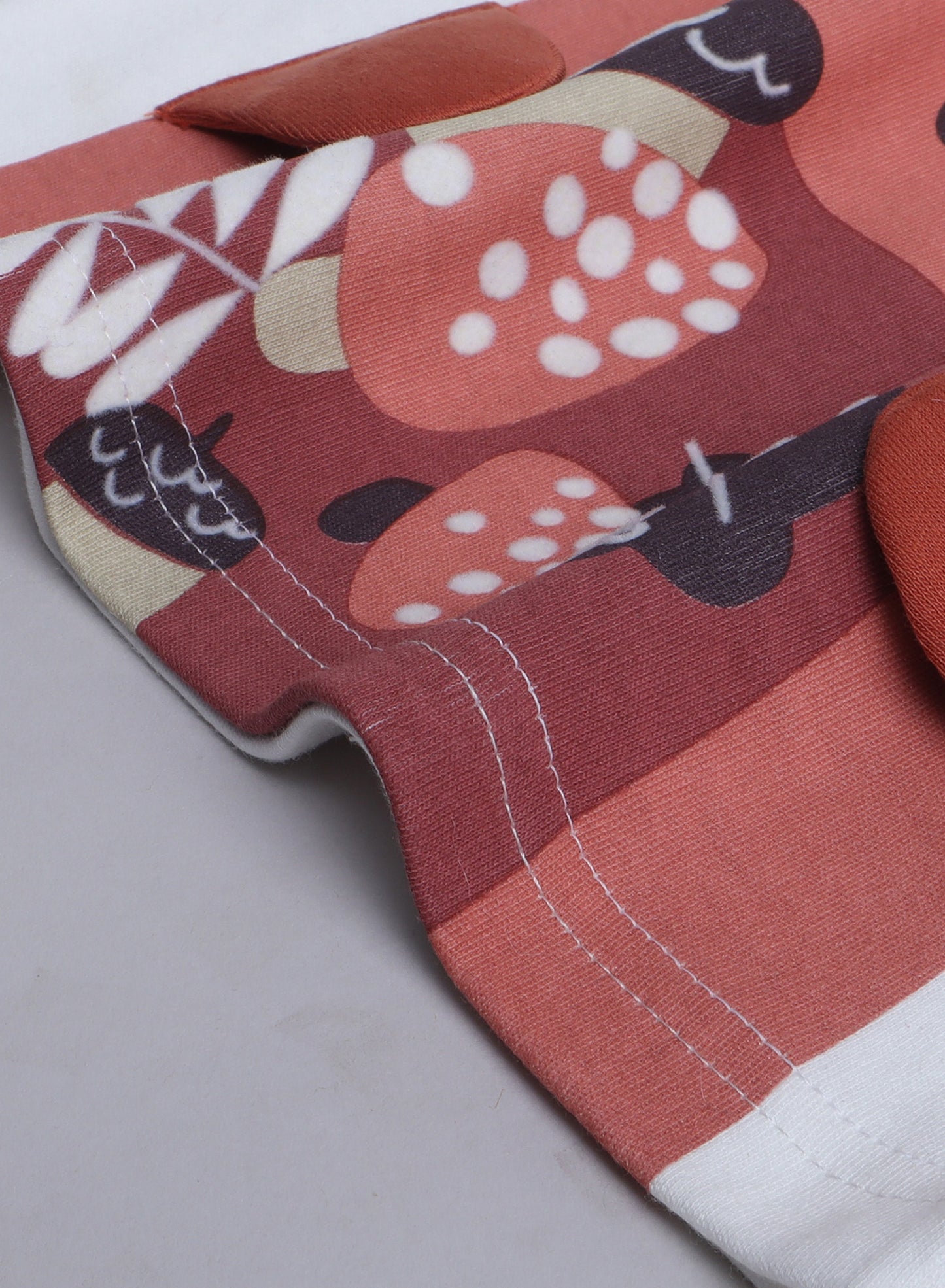 Victor and  Jane Boys' 2pcs Casual Summer Cute Panda Print Round Neck T-Shirt and Shorts Set