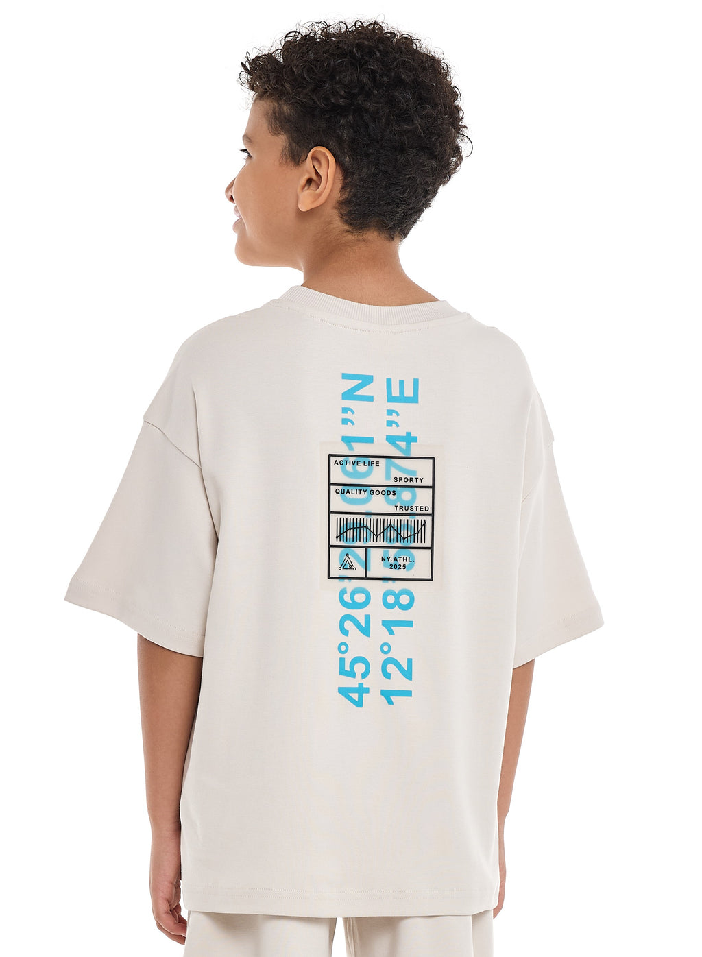 Oversized - Boys' Jacquard 2-Piece Set - T-Shirt And Matching Shorts With Pocket Detail