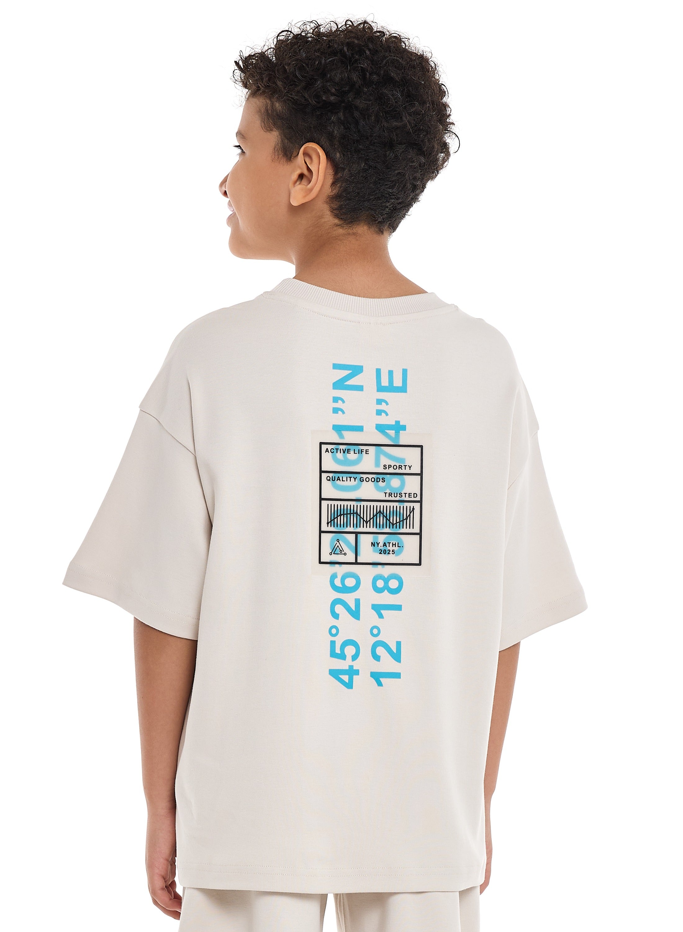 Oversized - Boys' Jacquard 2-Piece Set - T-Shirt And Matching Shorts With Pocket Detail