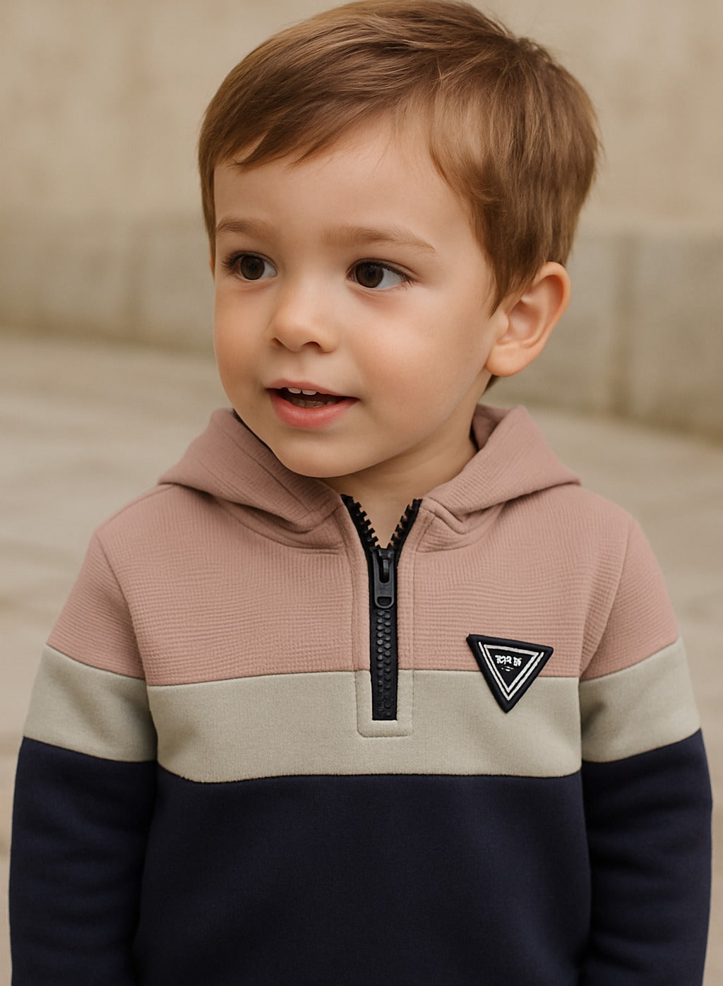 Boys Colorblock Fleece Tracksuit – Beige & Navy 2-Piece Set