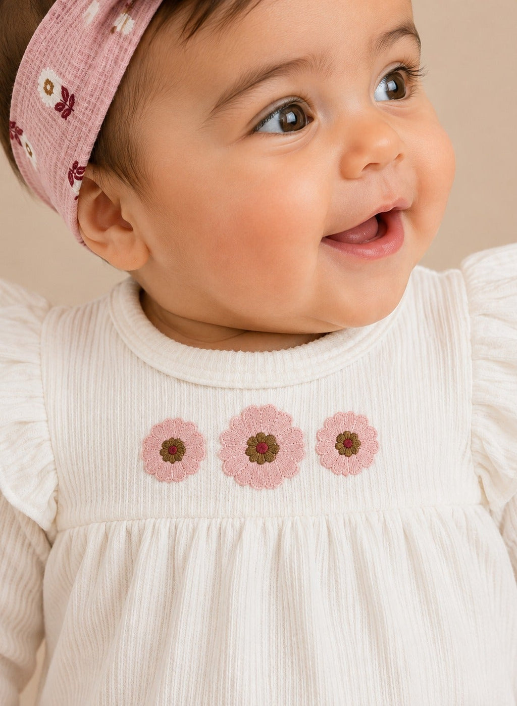 Baby Girls Long Sleeve Bodysuit and Ruffle Pants Set with Headband (3-Piece)