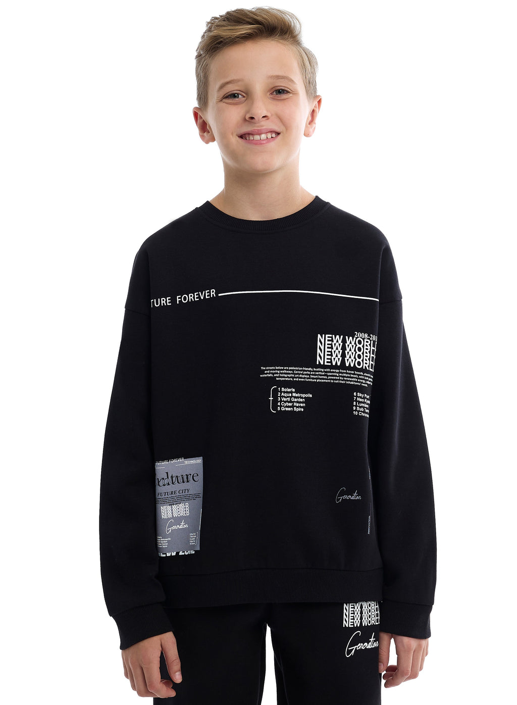 Boys Black Sweatshirt & Jogger Set With Printed Patch Design