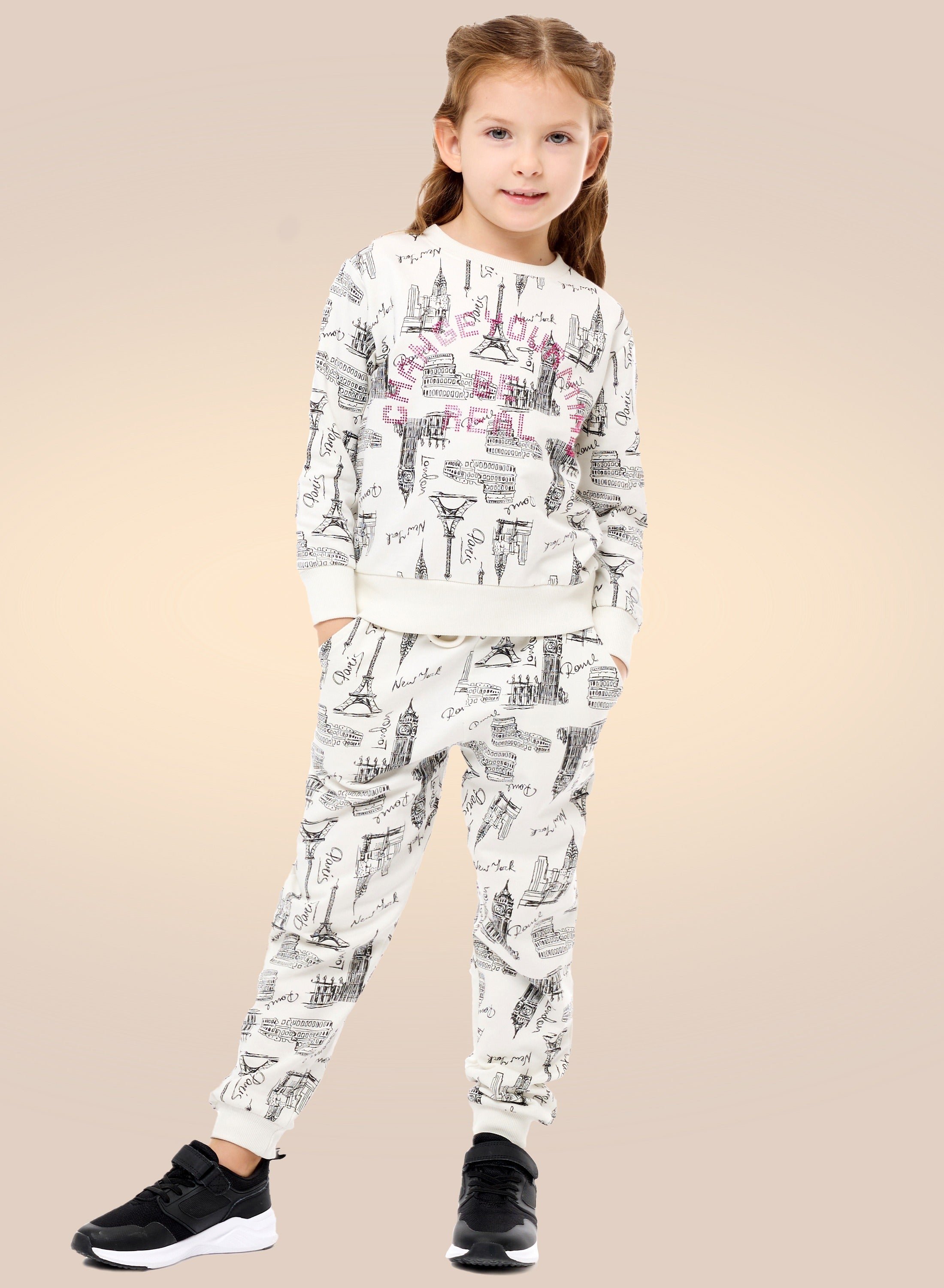 All Over Printed Jogger Set With Glitter Print (2-8Y)