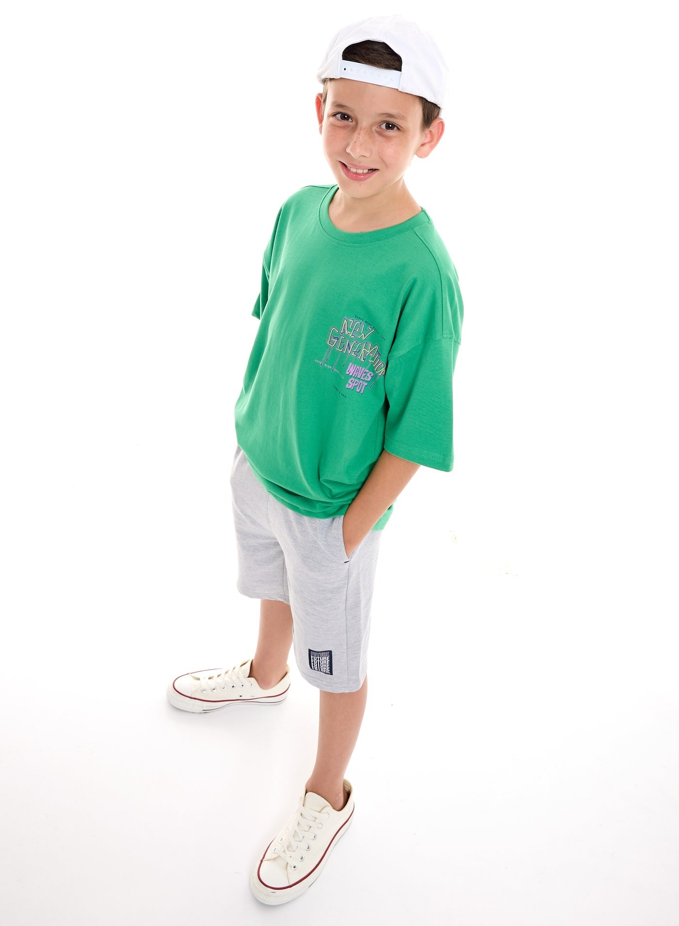 Victor and Jane Graphic Oversized T-shirt - Green