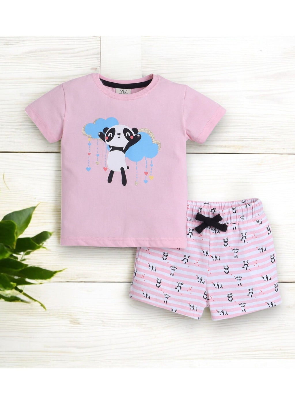 Victor And Jane - Printed T-Shirt And Shorts Pyjama Set