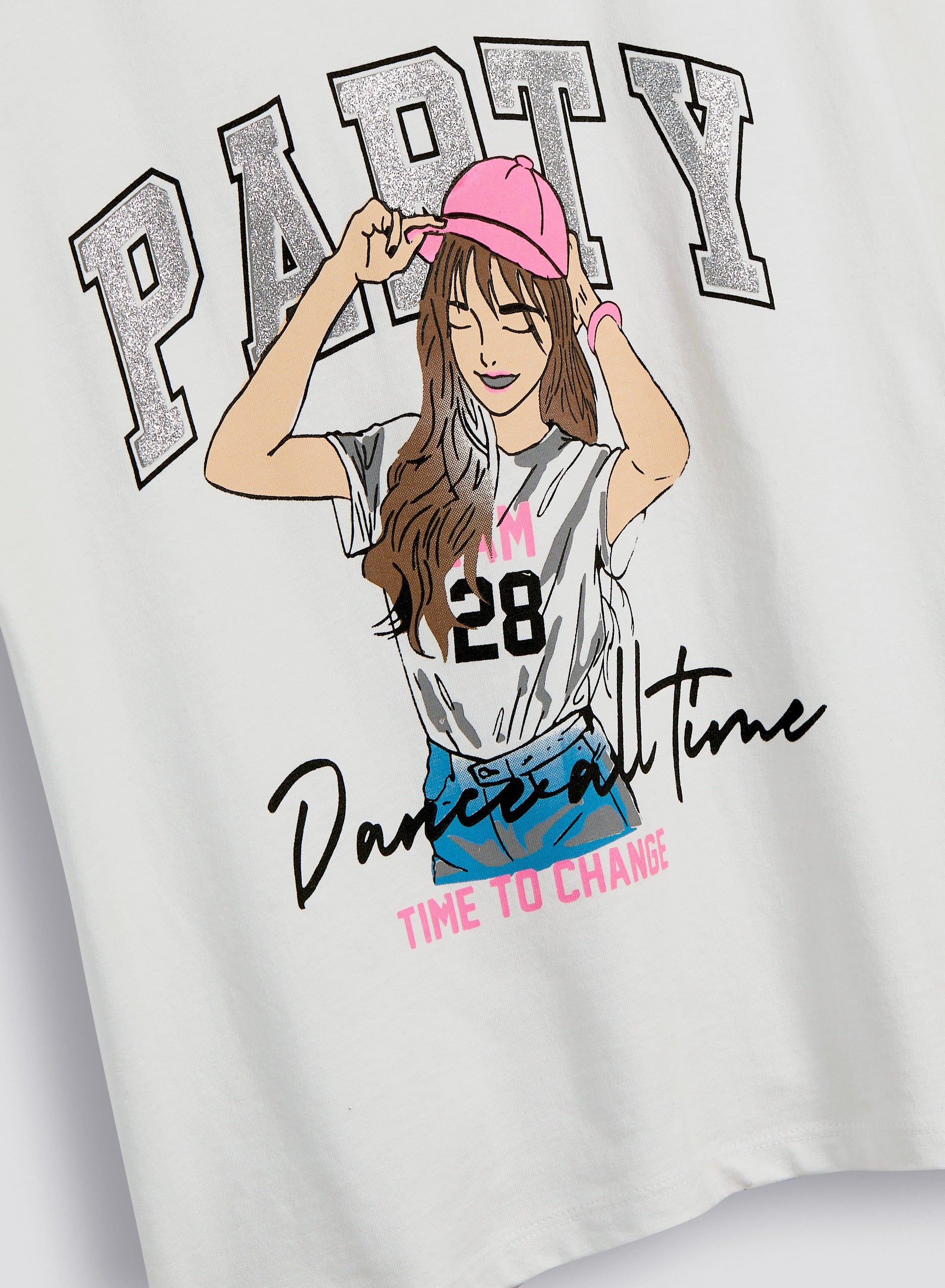 Victor And Jane Round Neck Party Graphic T-Shirt - White