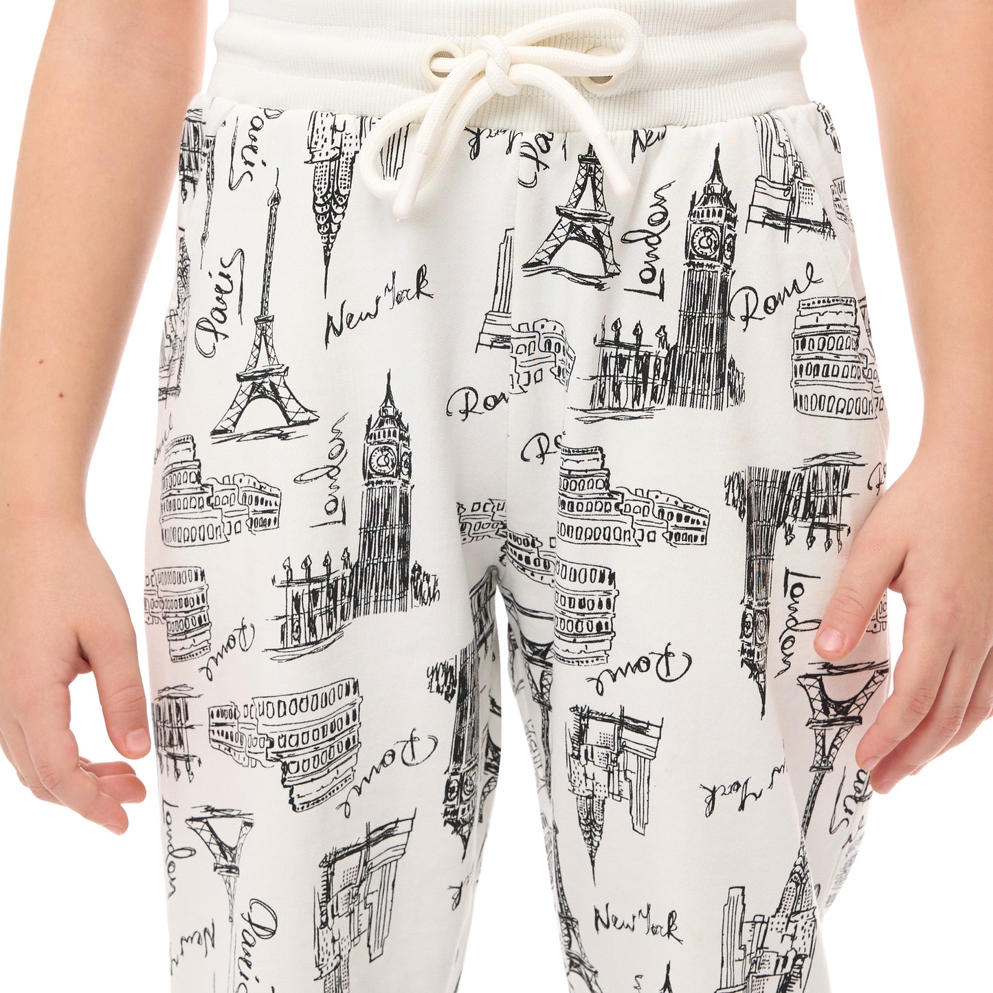 ALL OVER PRINTED JOGGER SET