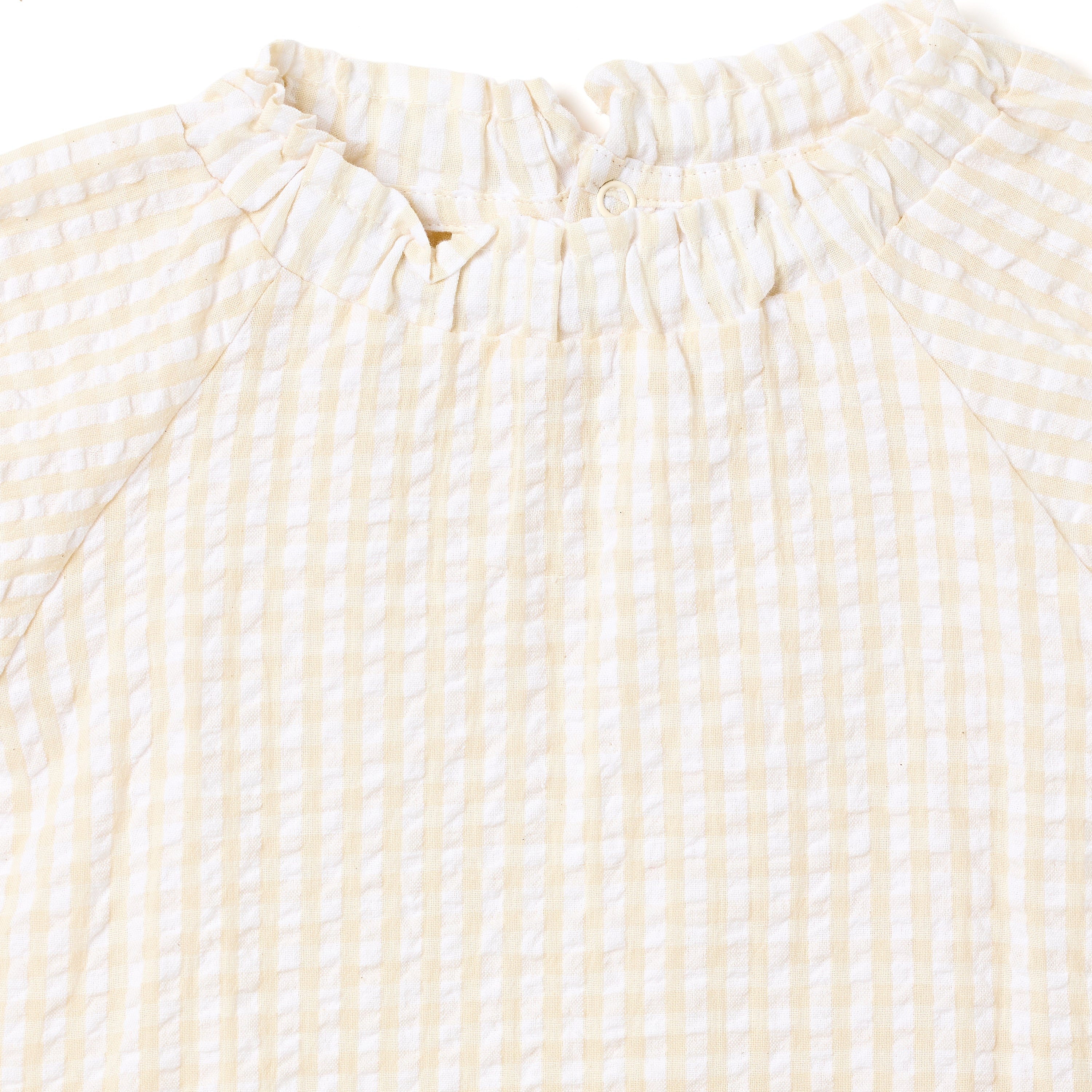Girls 2 Pc Set Waffle-Knit Ruffle-Trim Top & Shorts Set