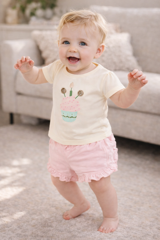 Girls 2 Pc set Sunny Meadow Waffle-Knit Ruffle Top & Shorts Set