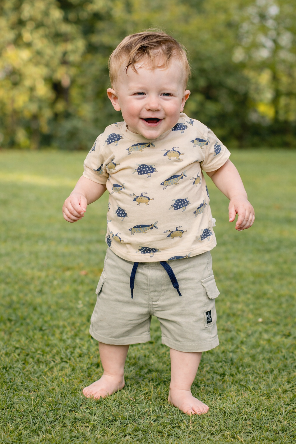Boys 2 Pc Set ?Turtle Surf? All-Over Print Tee & Pocket-Shorts Set