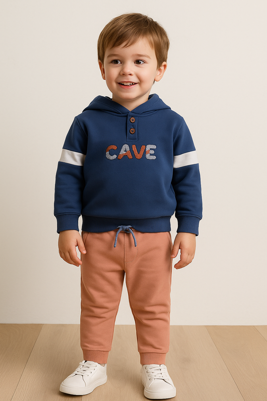 Boys “M.A.N. Cave” Fleece Hoodie & Joggers Set – Navy & Coral