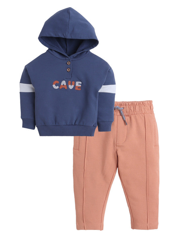 Boys “M.A.N. Cave” Fleece Hoodie & Joggers Set – Navy & Coral