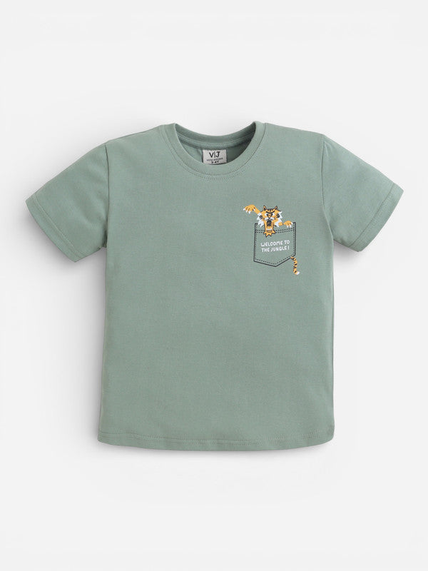 Boys Giraffe Print Cotton Pajama Set “ T-Shirt & Shorts Nightwear