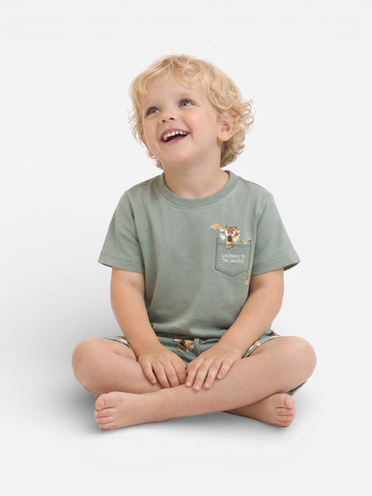 Boys Giraffe Print Cotton Pajama Set – T-Shirt & Shorts Nightwear