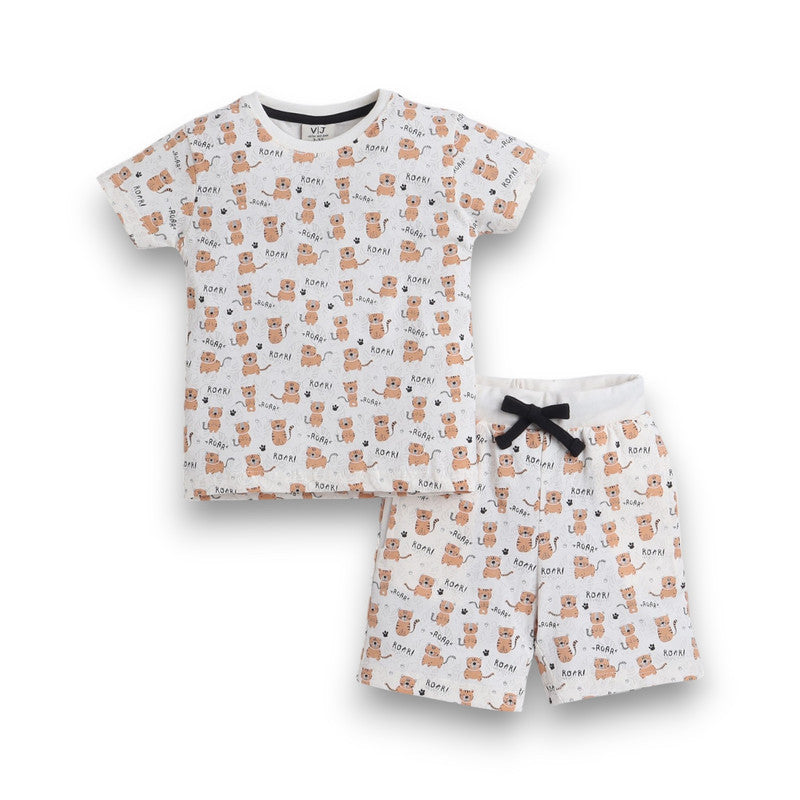 Victor and Jane - All-Over Printed T-shirt and Shorts Pyjama Set