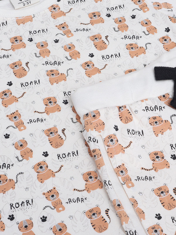 Victor and Jane - All-Over Printed T-shirt and Shorts Pyjama Set