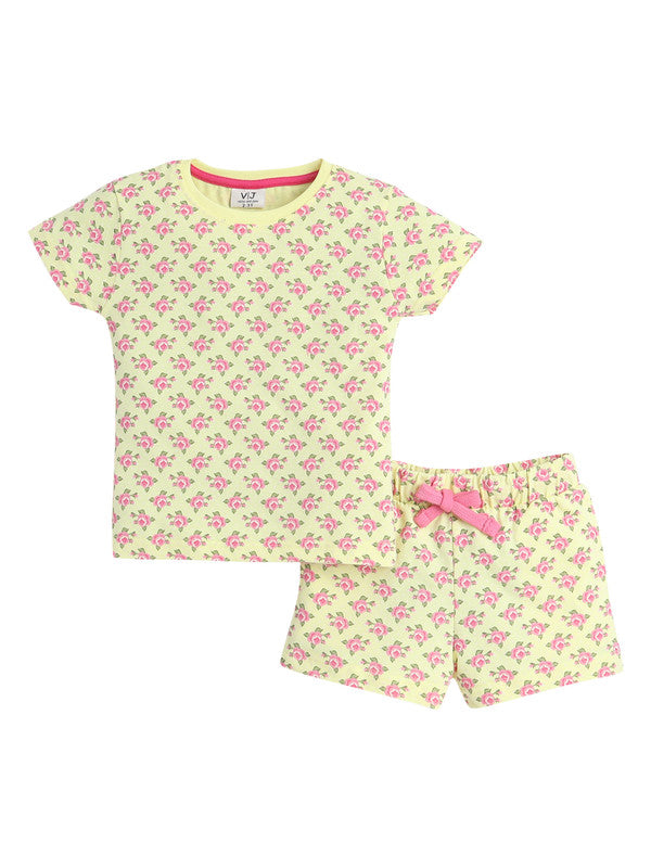 Victor and Jane - All-Over Printed T-shirt and Shorts Pyjama Set