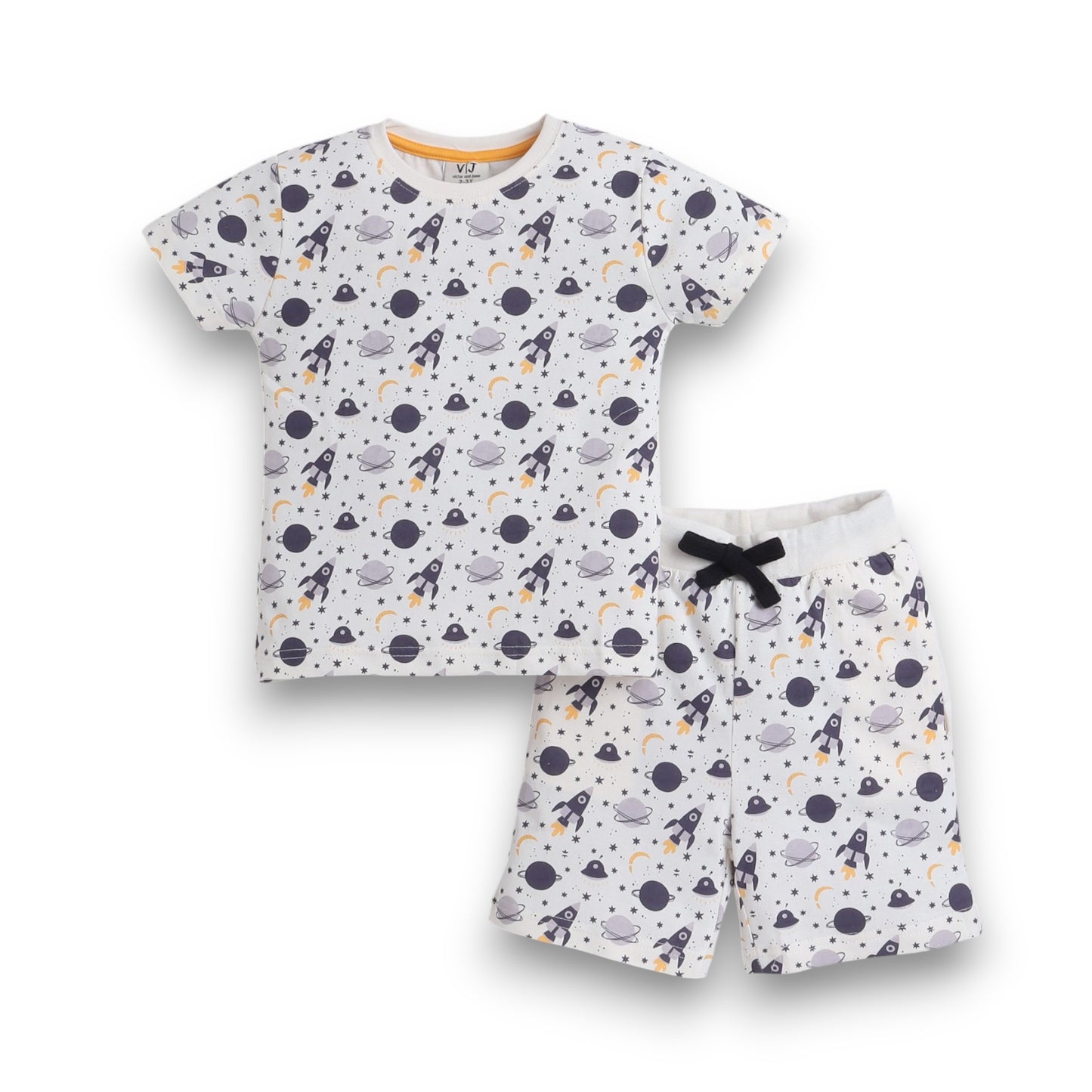 Victor and Jane - All-Over Printed T-shirt and Shorts Pyjama Set