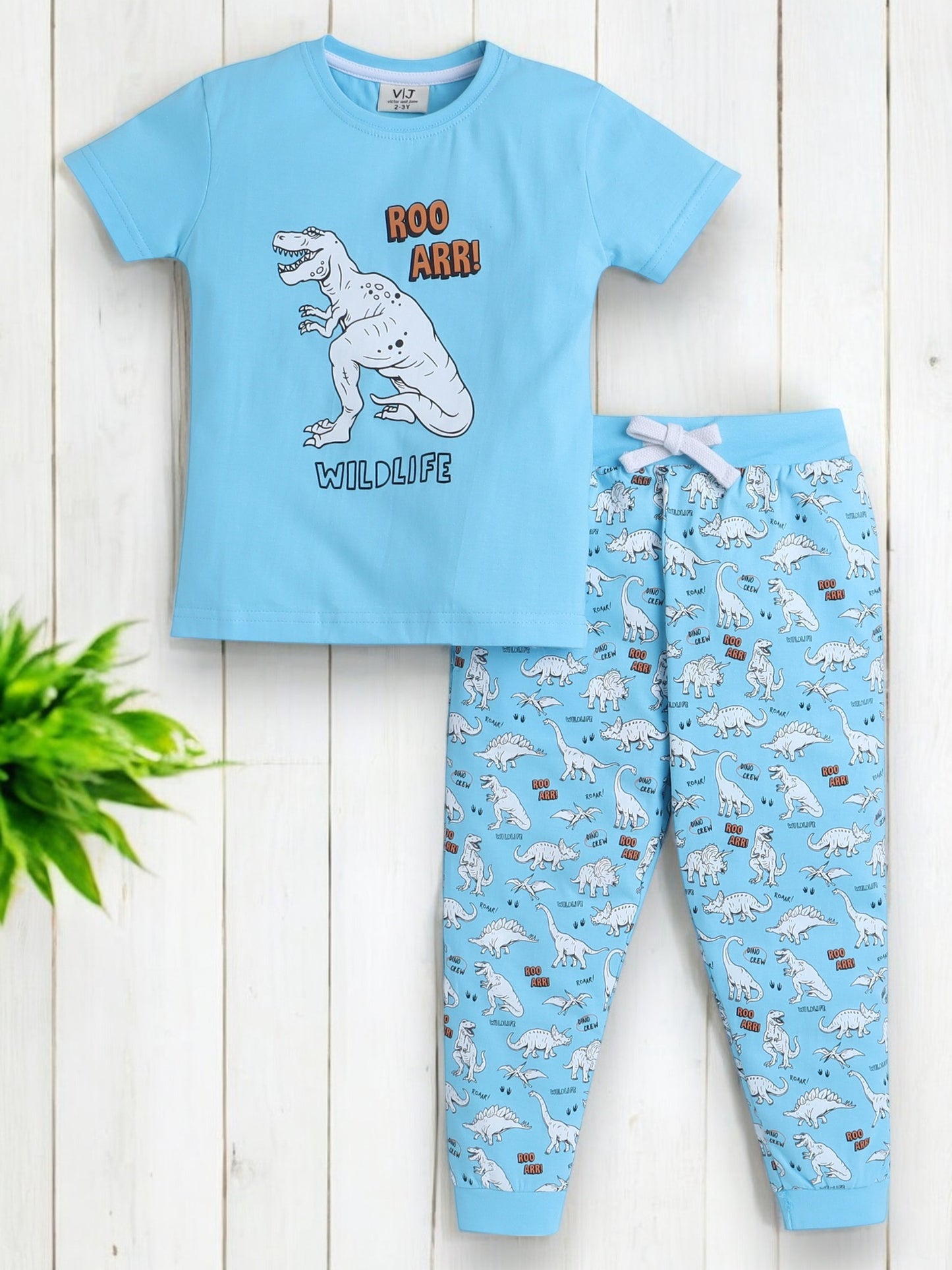 Victor and Jane - Printed T-shirt and Pyjama Set