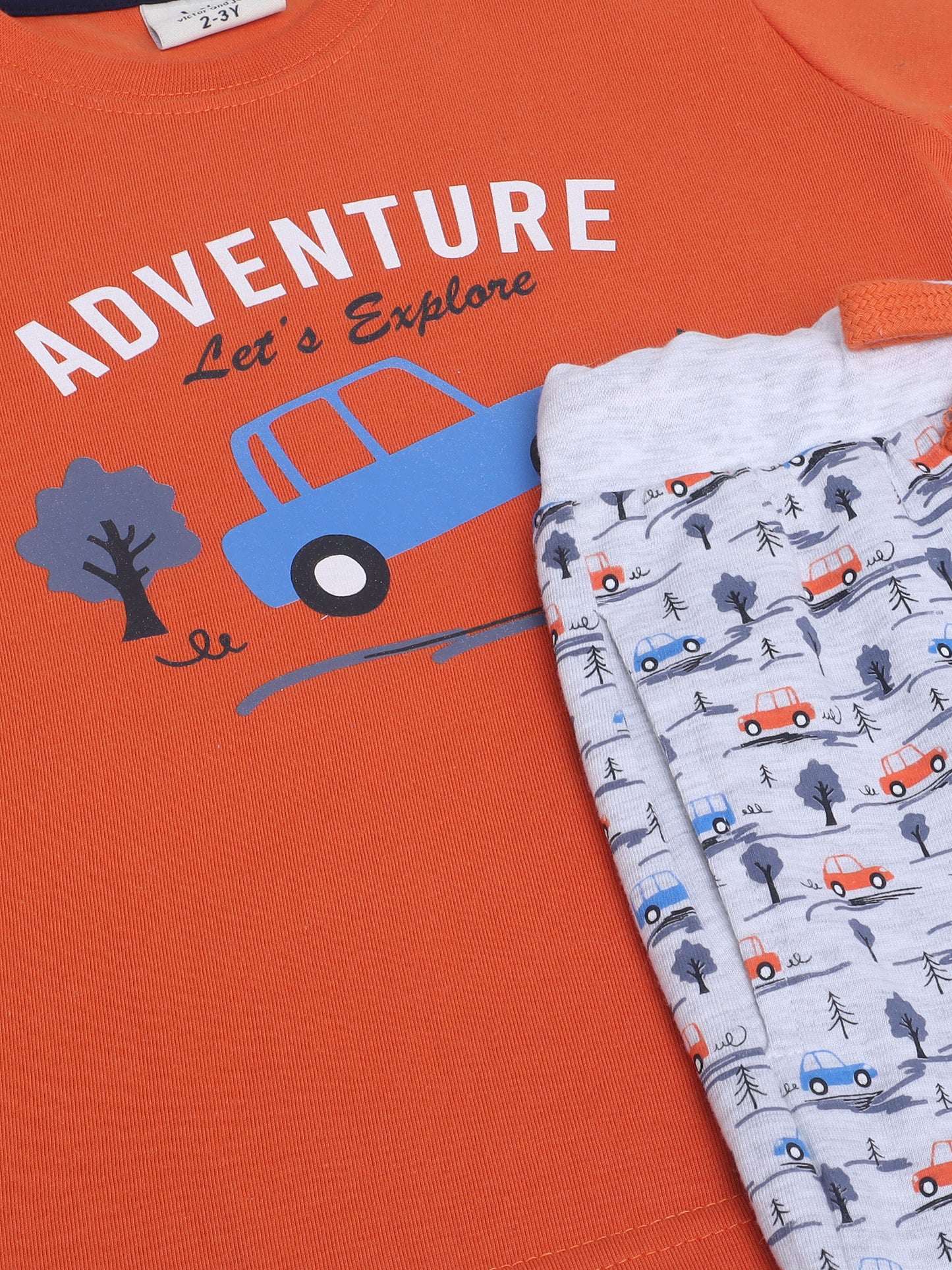 Victor and Jane - Printed T-shirt and Shorts Set