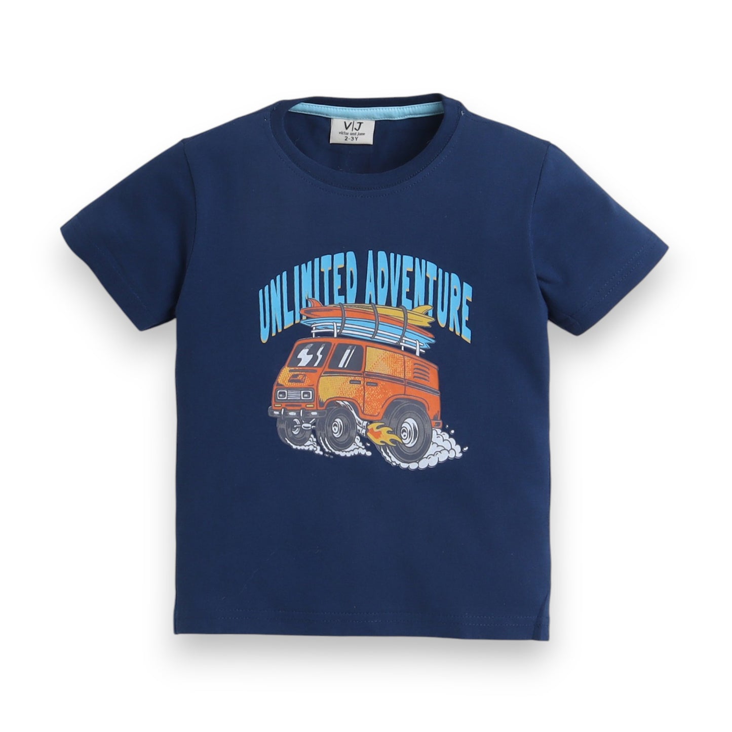 Victor and Jane - Printed T-shirt and Shorts Set