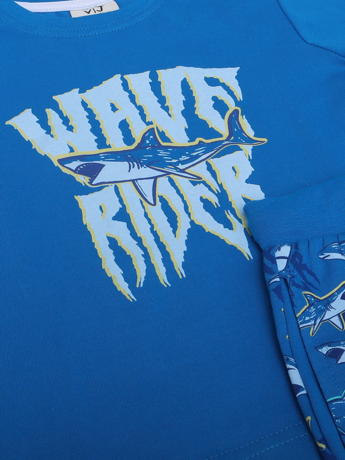 Victor and Jane - Printed T-shirt and Shorts Set