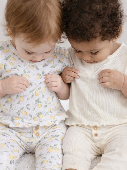 Infant Girls 2-Pack Rib T-Shirts & 2-Pack Rib Leggings Set (Daisy Floral & Cream Stripe)