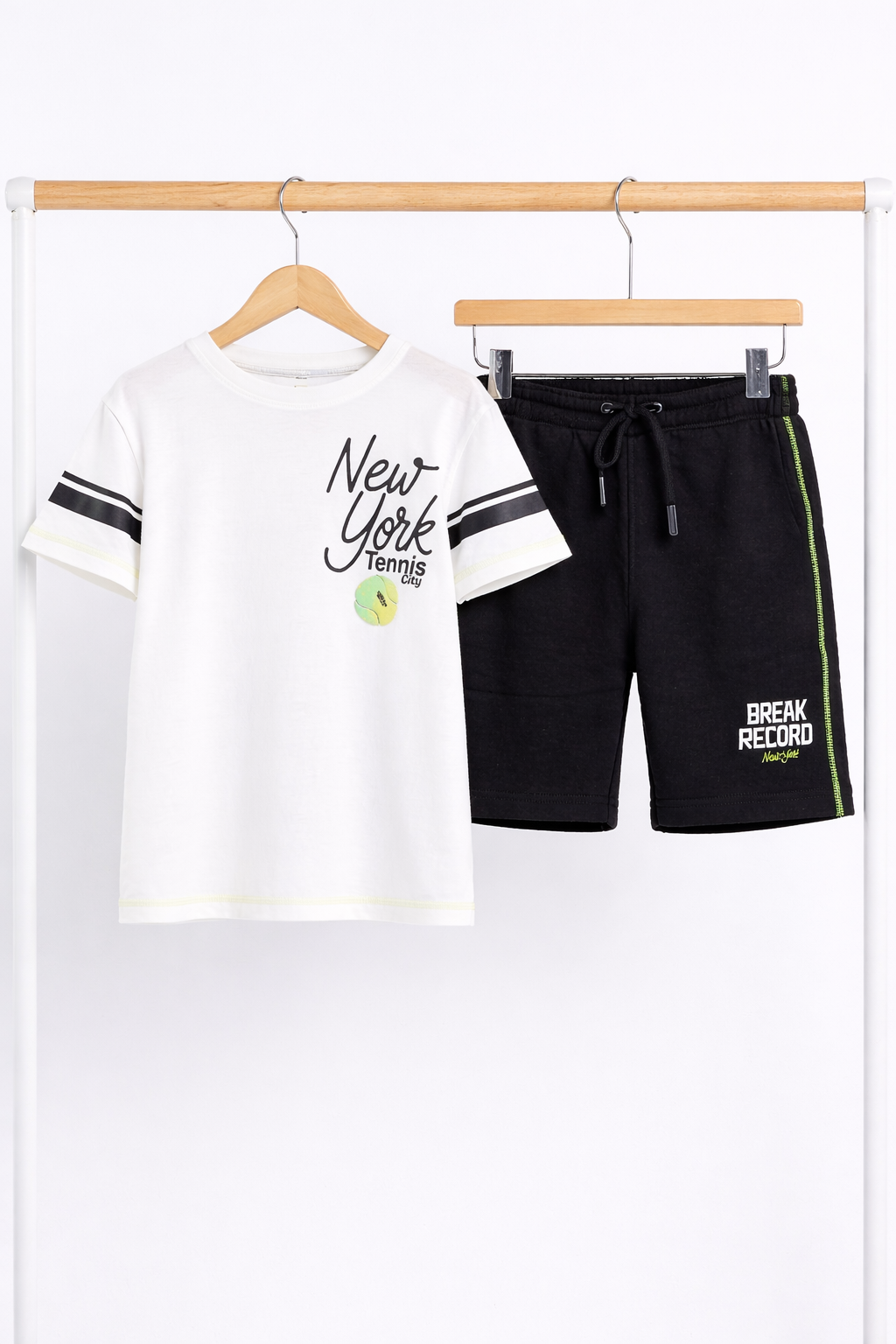 Boys Break Record New York T-Shirt & Black Shorts Set