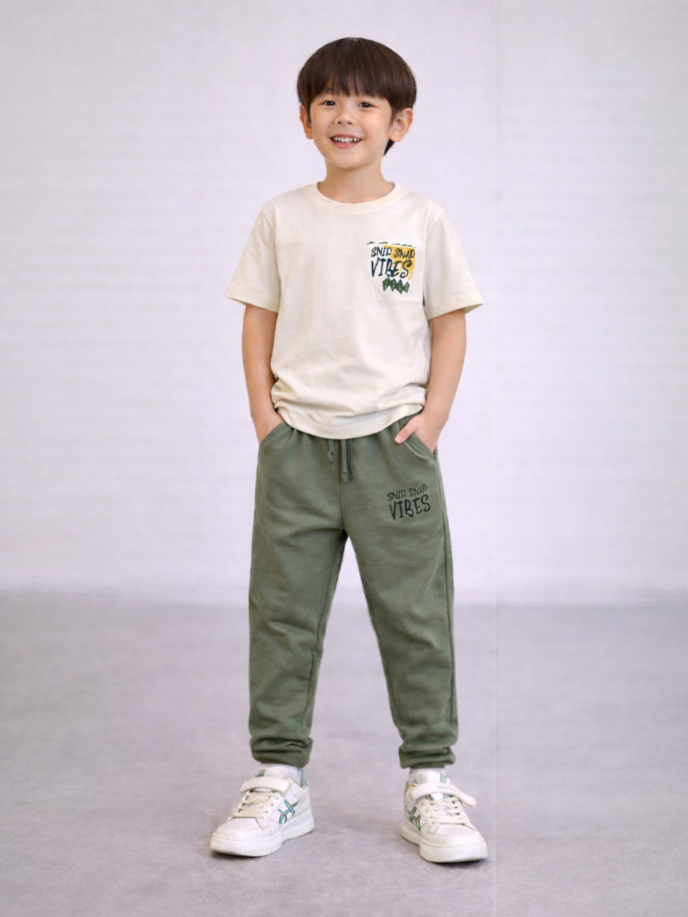 Boys’ 2-Piece Set “ Back Print Graphic T-Shirt & Joggers
