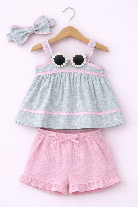 Baby Girls Sleeveless Smocked Top & Ruffle Shorts Set With Headband And Sunglasses