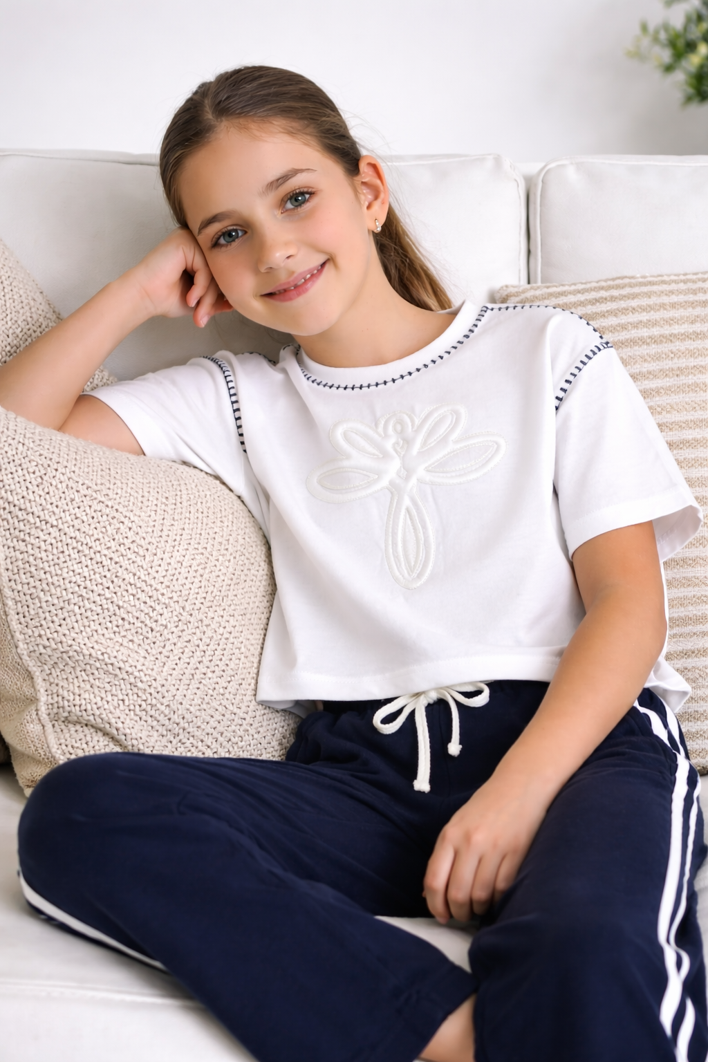 Girls 2 Pc Set Classy Embossed Top & Pants Set “ White & Navy