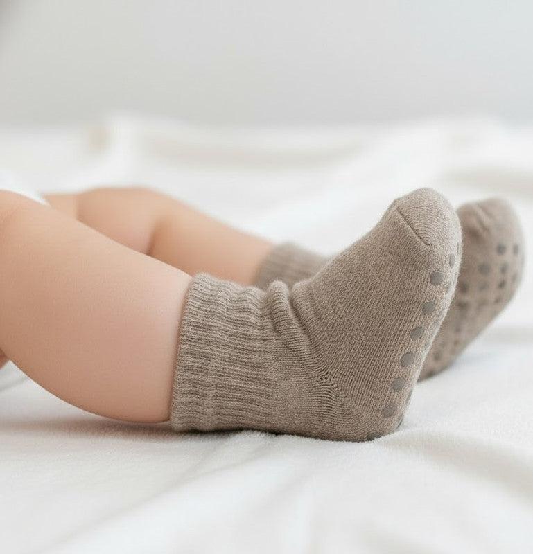 Neutral Baby Extra Thick Anti-Skid 4 Pack Socks
