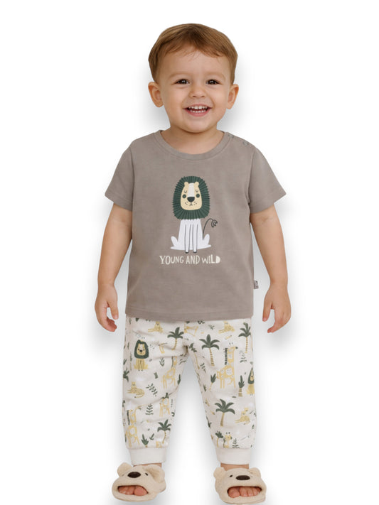 Infant Boys Lion Print Cotton Pajama Set – T-Shirt & Pajama Pants Nightwear