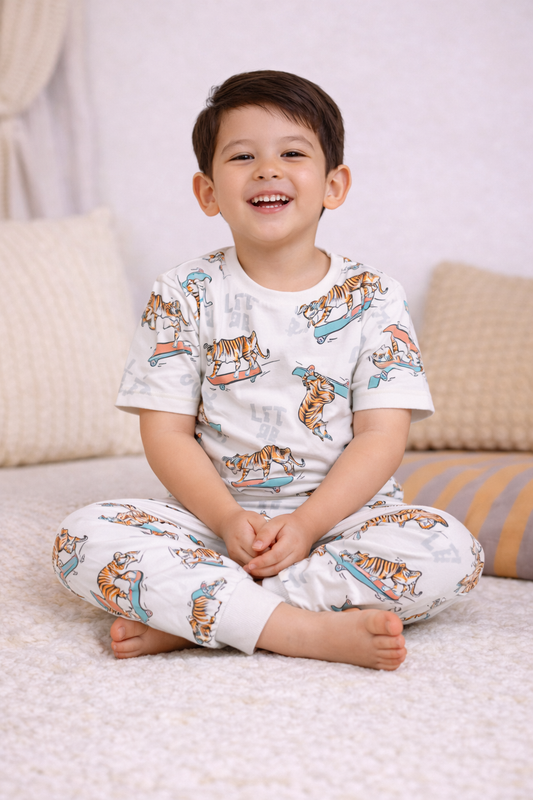 Boys’ Pajama Set – Playful Animal Print Cotton Nightwear (2-Piece Set)