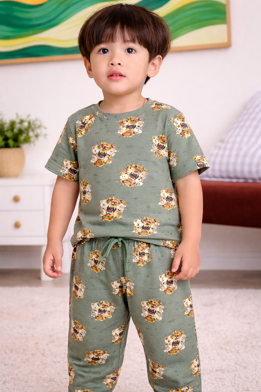 Boys’ Pajama Set – All-Over Tiger Print Cotton Nightwear (2-Piece Set)