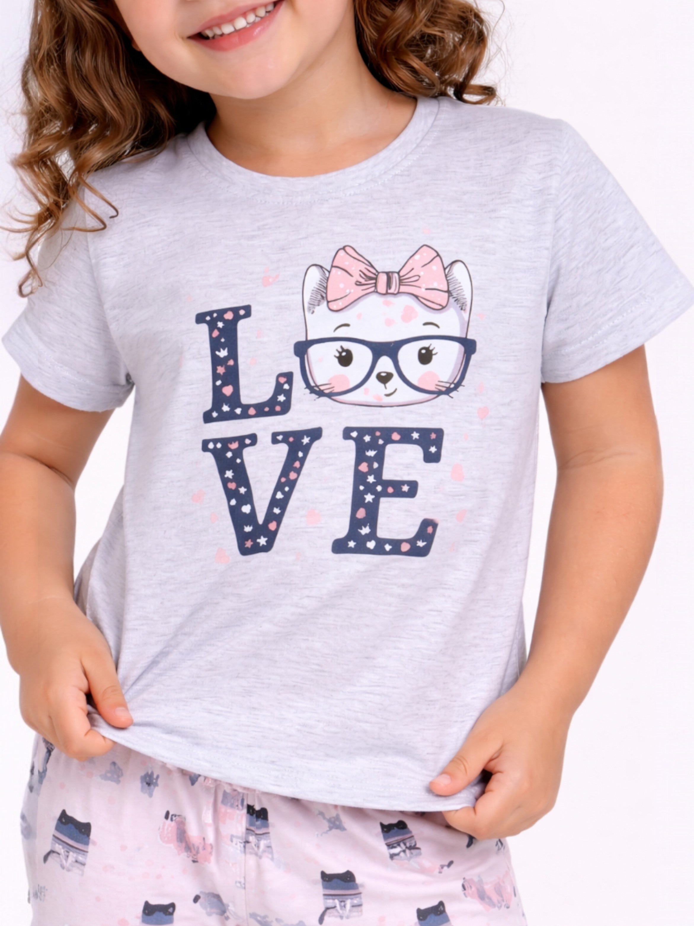 Girls Cat Œlove” Print Cotton Pajama Set “ T-Shirt & Full Pants Nightwear