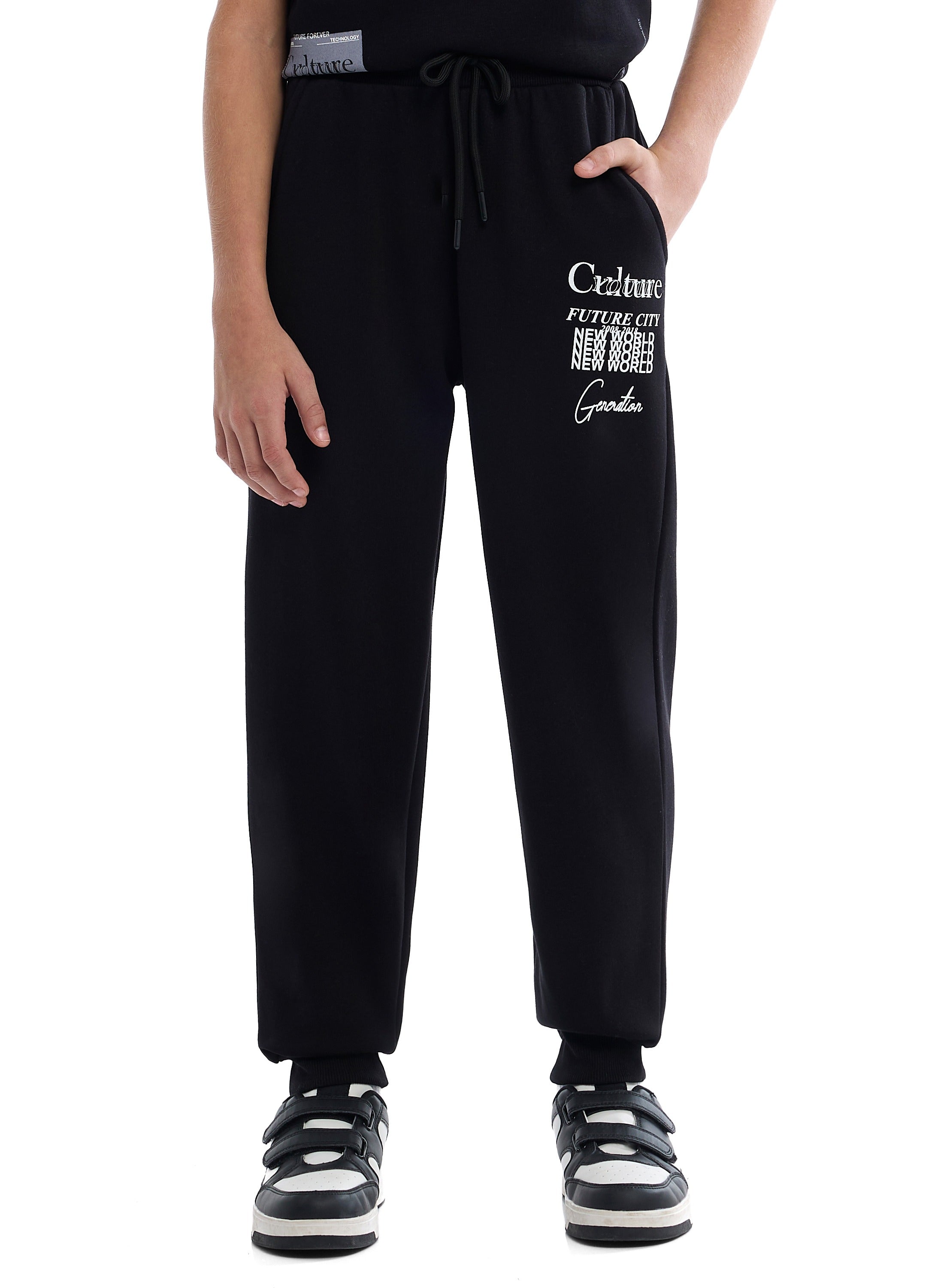 Boys Black Sweatshirt & Jogger Set With Printed Patch Design